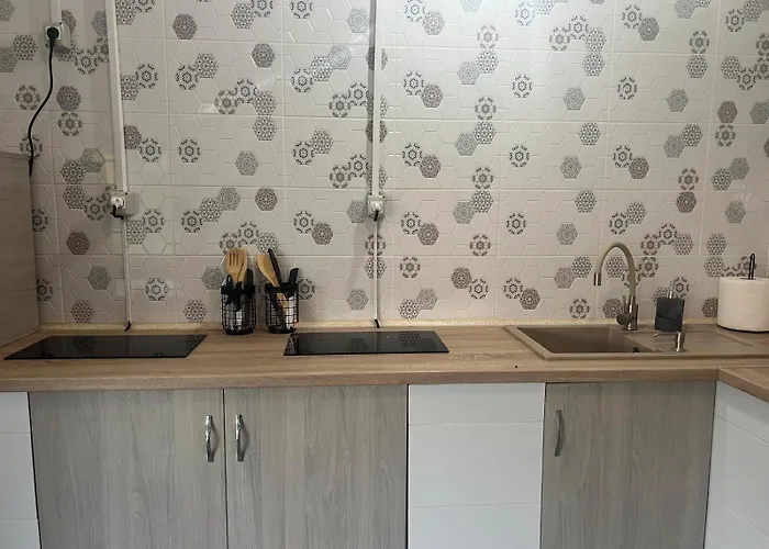 Mafmaf Tiny * Navodari