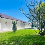 Mafmaf Tiny Case de vacanță *